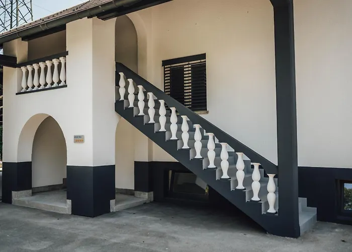 Palace Garden * Liubliana