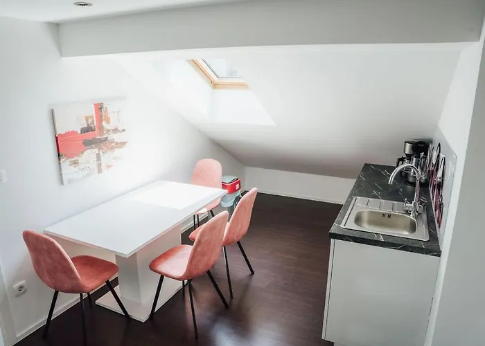 Palace Garden Lejlighed *