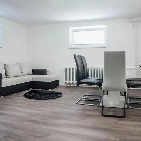 Palace Garden Lejlighed *