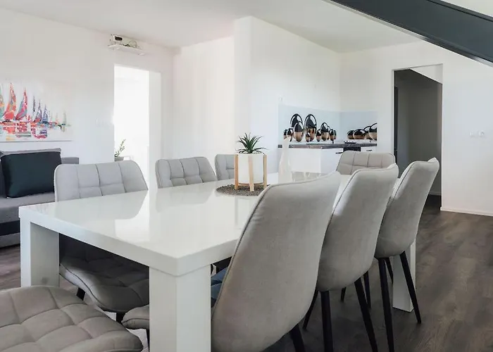 Palace Garden Daire *